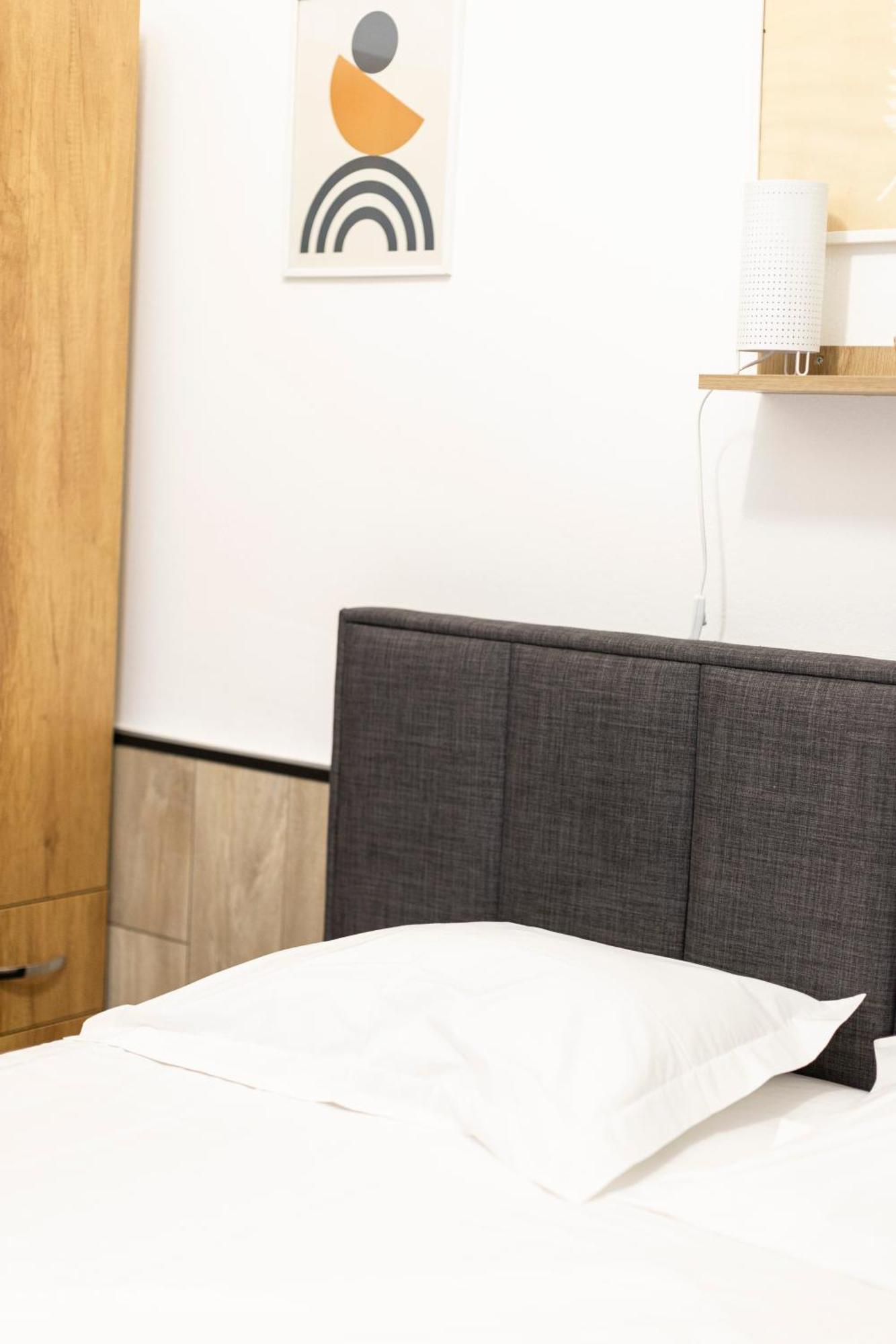 Tiny Cute Studio Near The City Center - 5 Min Walk Τίρανα Εξωτερικό φωτογραφία